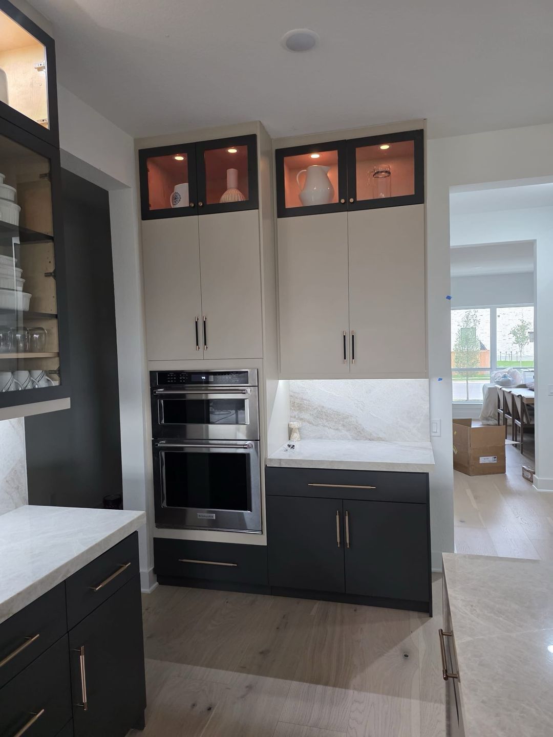 Modern Kitchen Cabinets