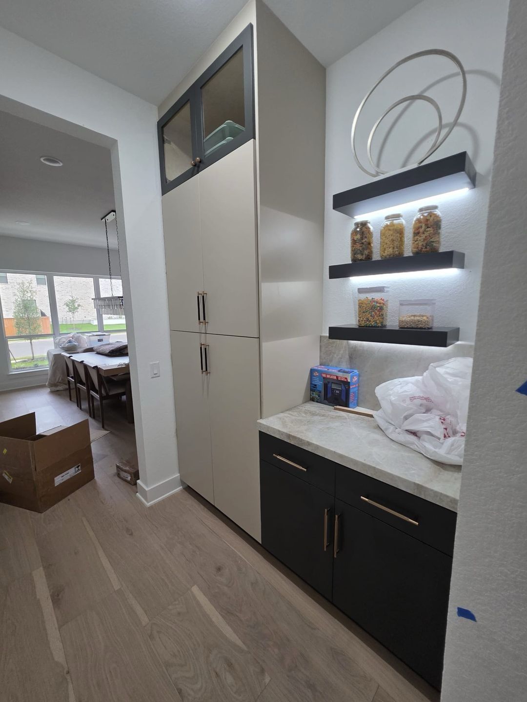 Modern Kitchen Cabinets